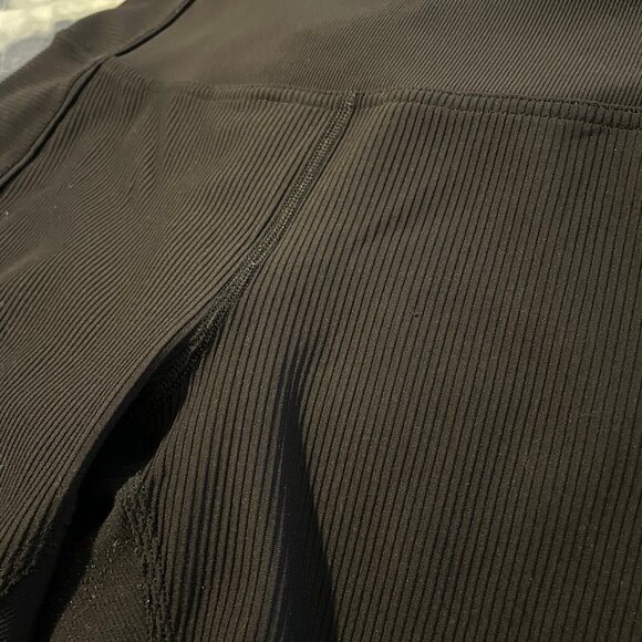 Lululemon Ribbed Contoured High-Rise Tight sz 10 - Picture 4 of 7